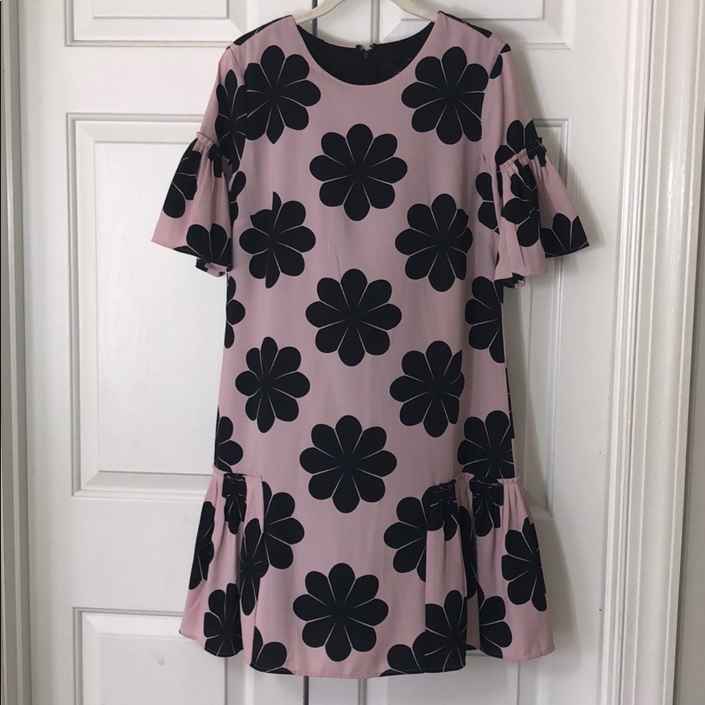Ann Taylor Flutter sleeve and skirt dress